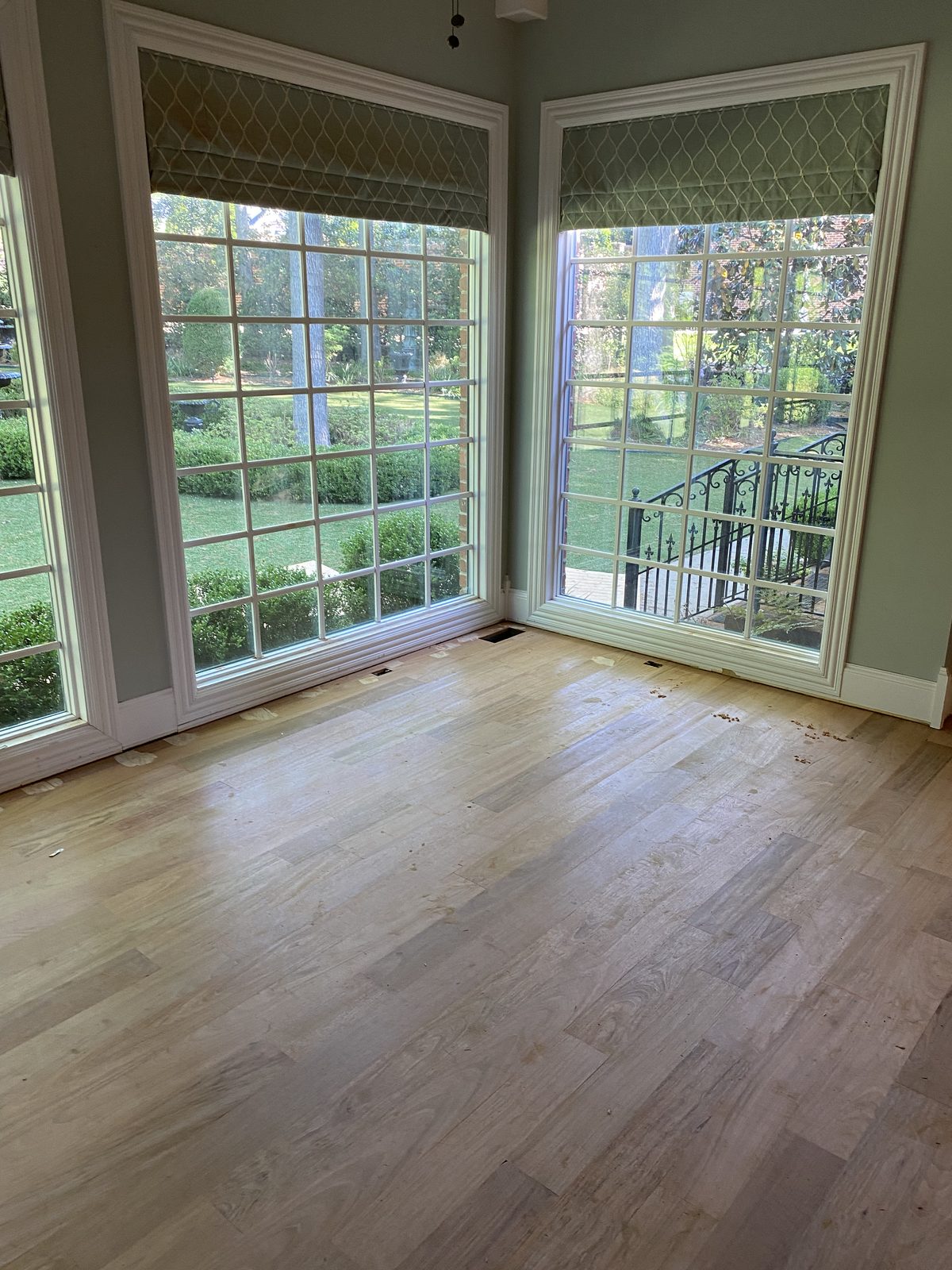 Vickers home interior before Top Rock Solutions remodel